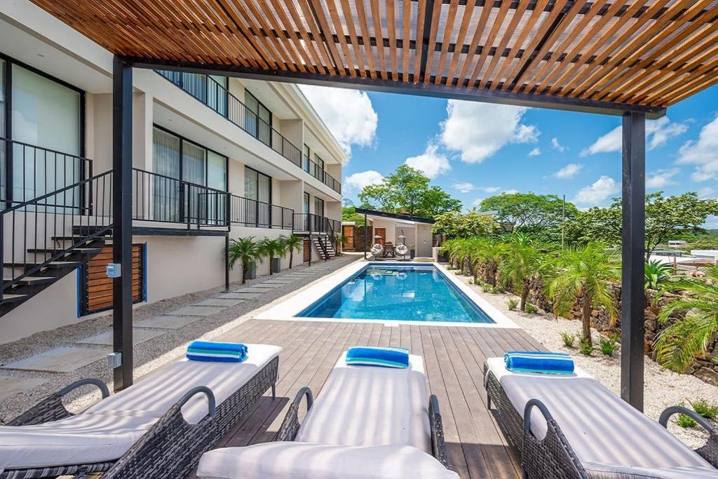 Tamarindo Beach, Prime Location, Fantastic Watersalt Pool & Cold Plunge, Family & Friends מראה חיצוני תמונה